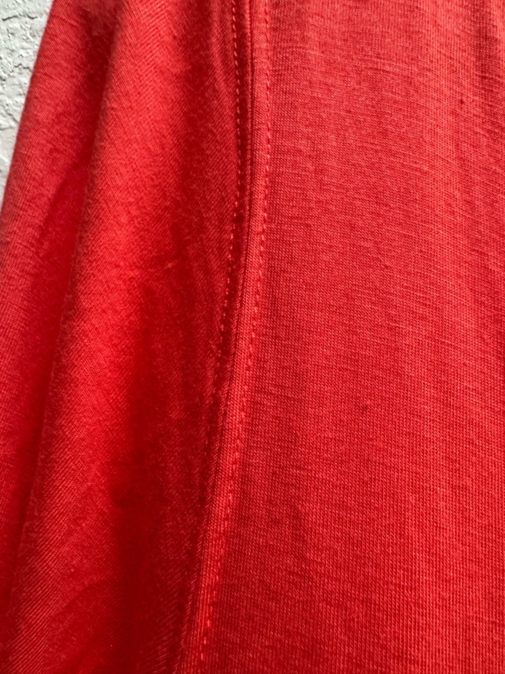 Wide-Leg Coral Jumpsuit with Scoop Neck - Picture 11 of 11